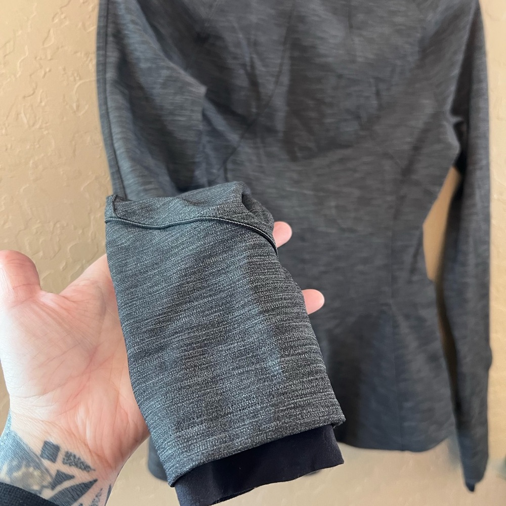 Authentic Lululemon Jacket - image 4